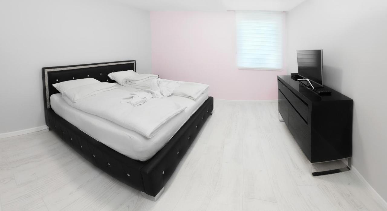 Corso Lux Apartman Gyula Zewnętrze zdjęcie